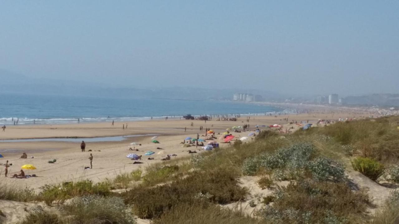 Sunset Beach Costa da Caparica Esterno foto
