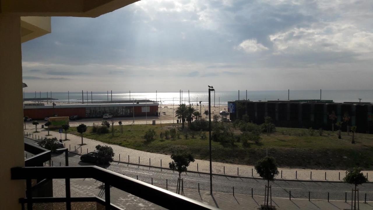 Sunset Beach Costa da Caparica Esterno foto