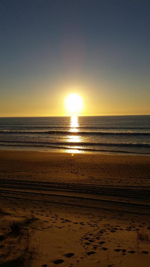 Sunset Beach Costa da Caparica Esterno foto